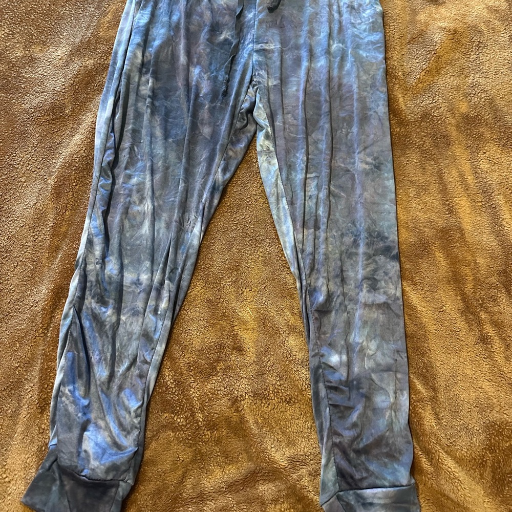 Hello Mello Tie-Dye Lounge Pants